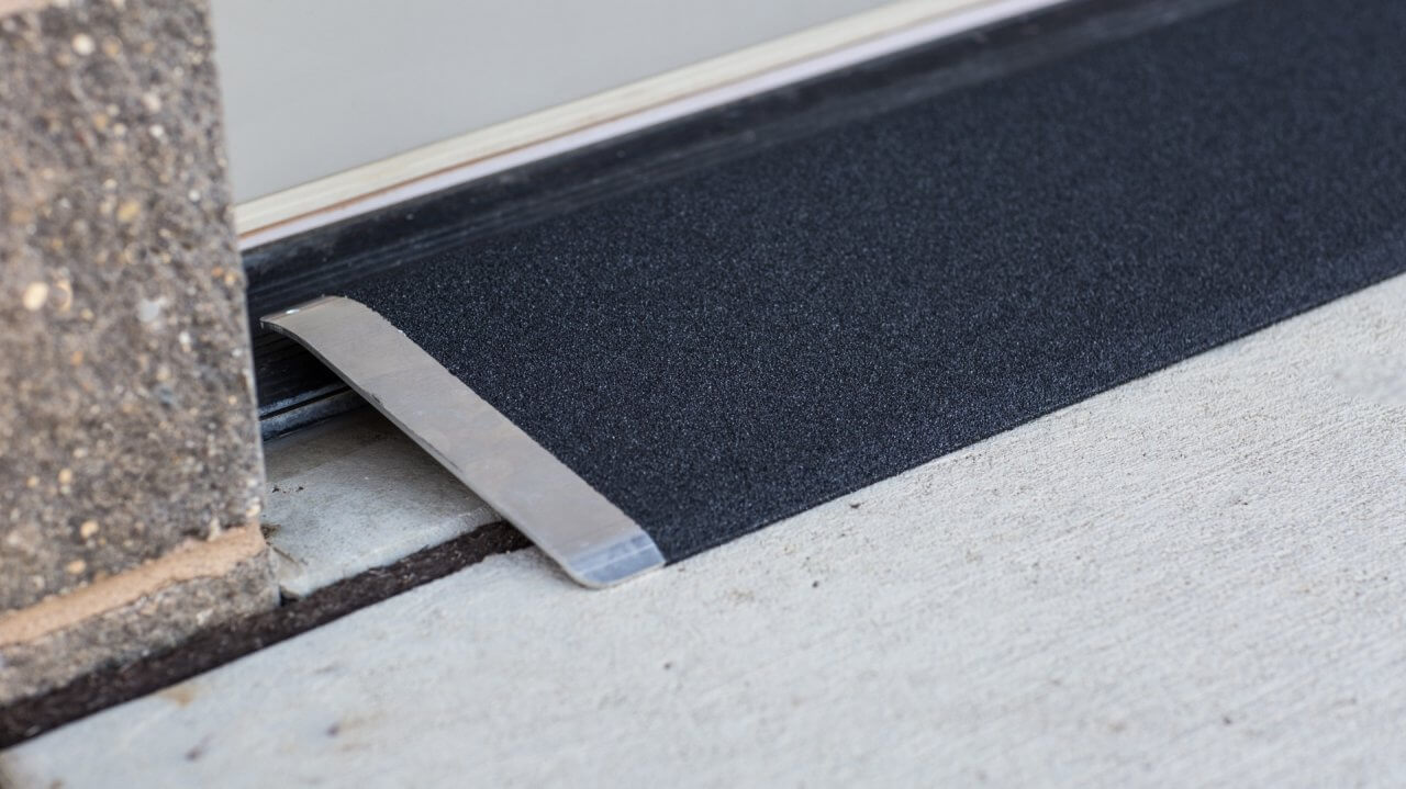 Angled Entry Plate